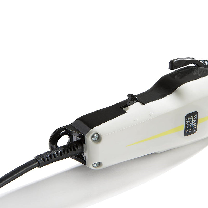 Wahl Super Taper 8400 – professional barber clipper in use
